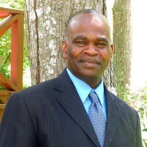 Meet your Posher, Louis